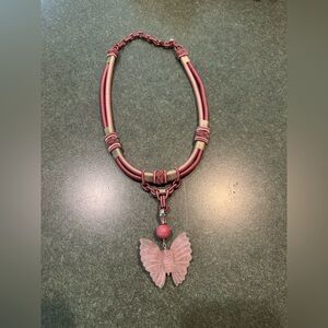 Beautiful Handmade Silk Short Necklace.